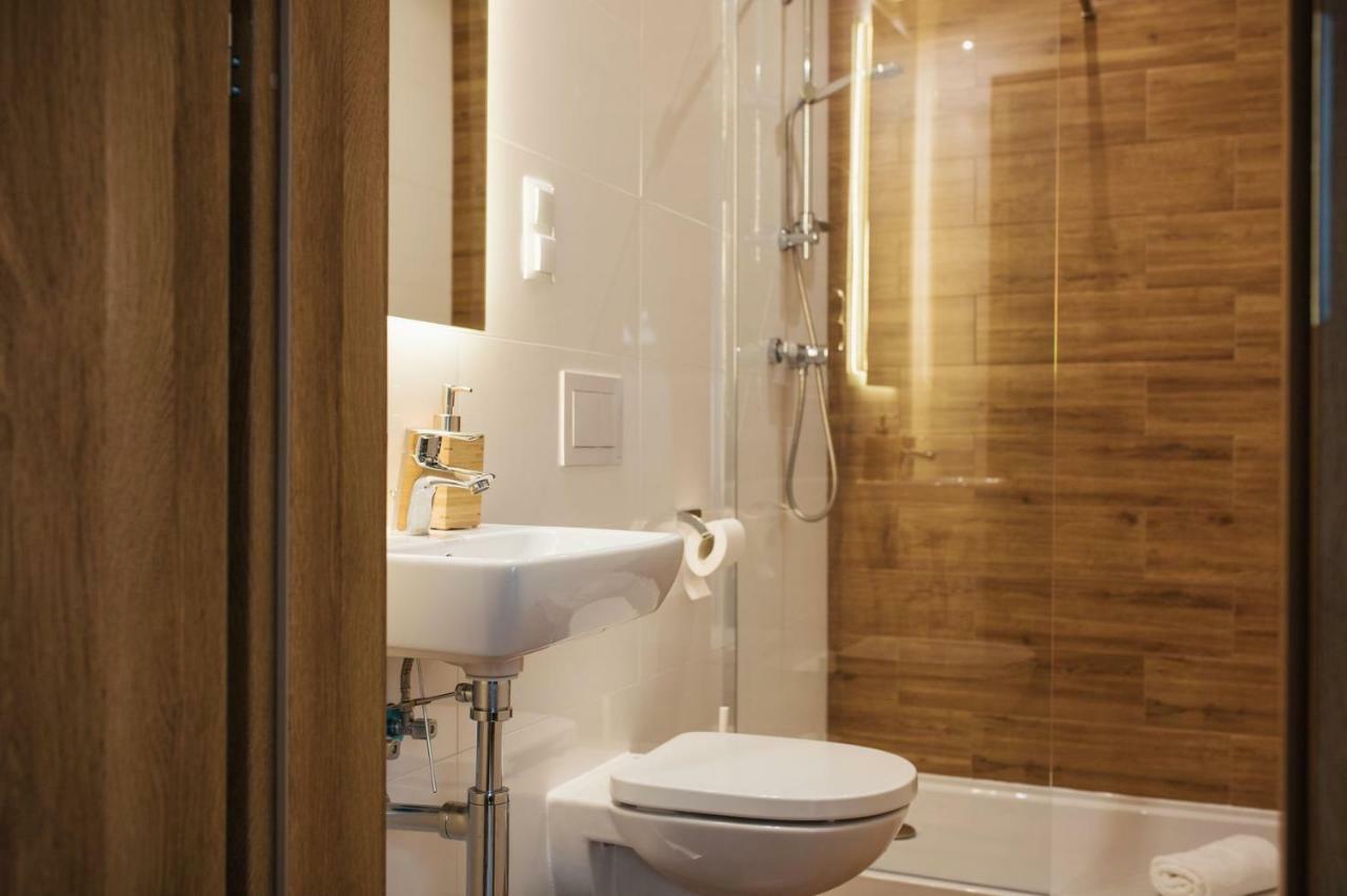 Apartment Szaron 250 M Do Kortow Tenisowych I Bulwarow Wislanych - Dream